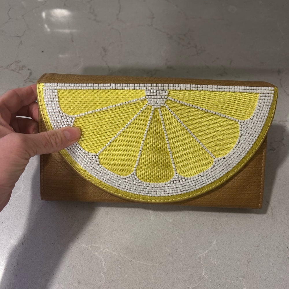 Lemon Slice Beaded Clutch - Picture 4 of 4